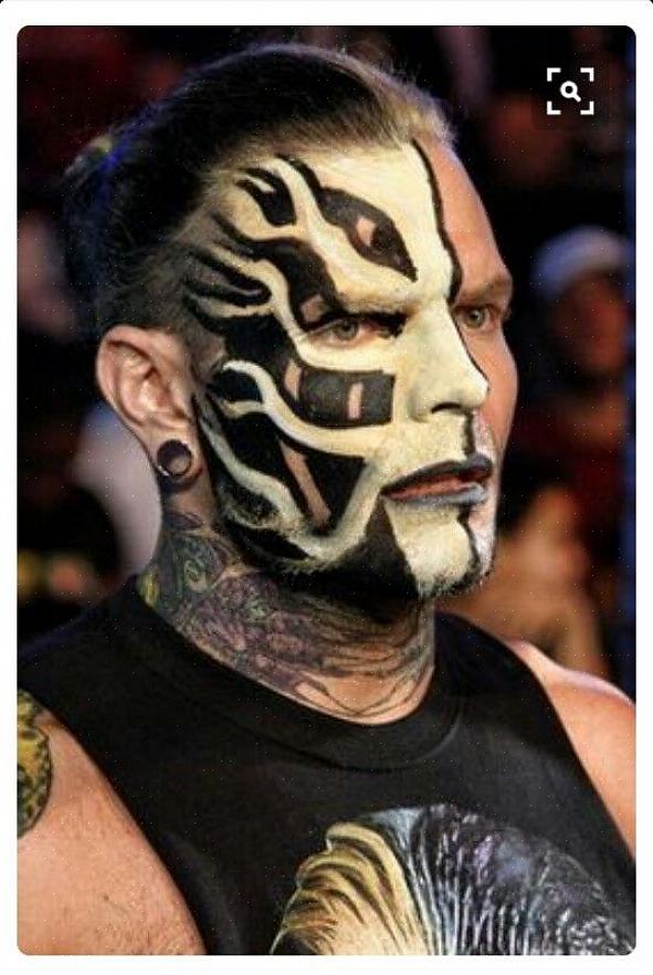 Η κατασκευή ενός κοστουμιού Jeff Hardy δεν απαιτεί από εσάς να κάνετε τατουάζ