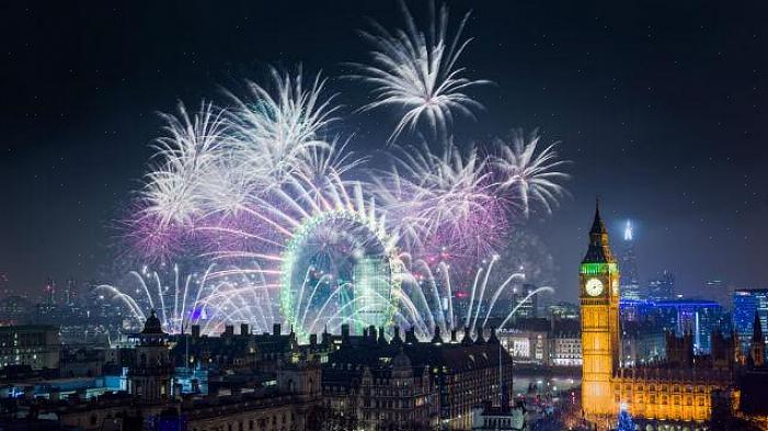 Γύρω από το Λονδίνο για το Guy Fawkes Night μαζί με την ώρα