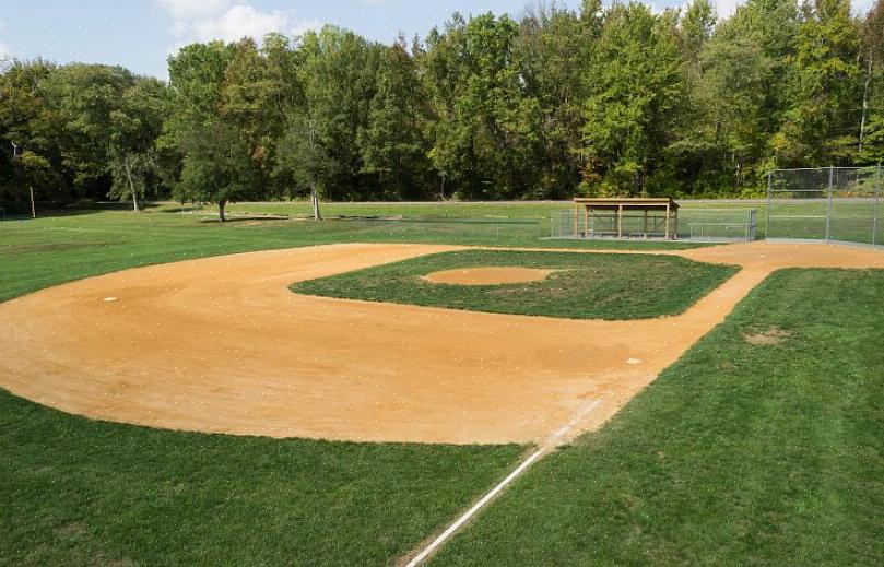 Μετρήστε σε απόσταση 60 "6" για τα πρότυπα Major ή Babe Ruth League