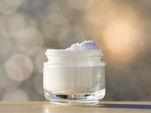 Μπορείτε να τονίσετε το γεγονός ότι το Shea Body Butter περιέχει φυσικά συστατικά