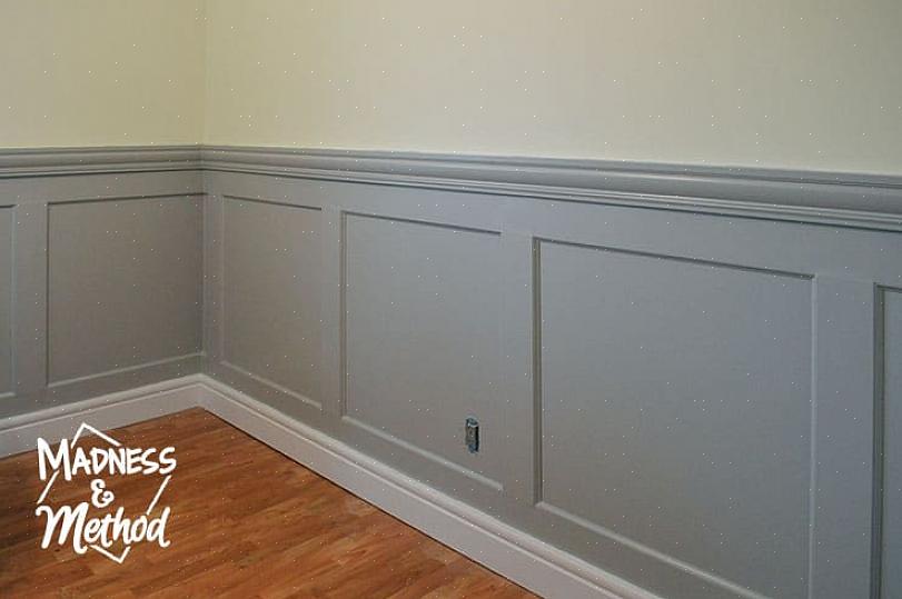 Το Wainscoting είναι συνήθως 45 "από το πάτωμα