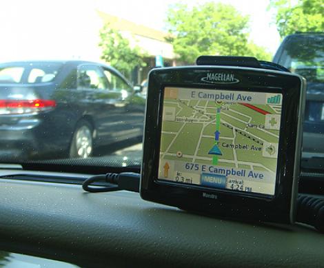 Με την έλευση των μονάδων πλοήγησης GPS (Global Positioning System) για αυτοκίνητα