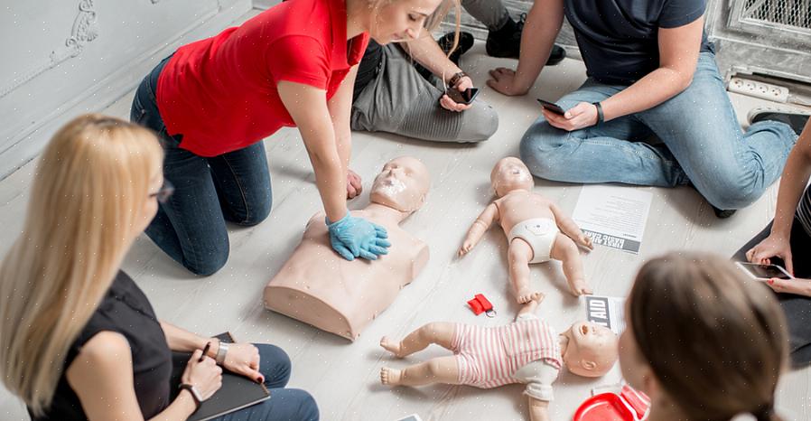 Για να γίνεις εκπαιδευτής Medic είναι να παρακολουθήσεις ένα βασικό μάθημα πρώτων βοηθειών Medic